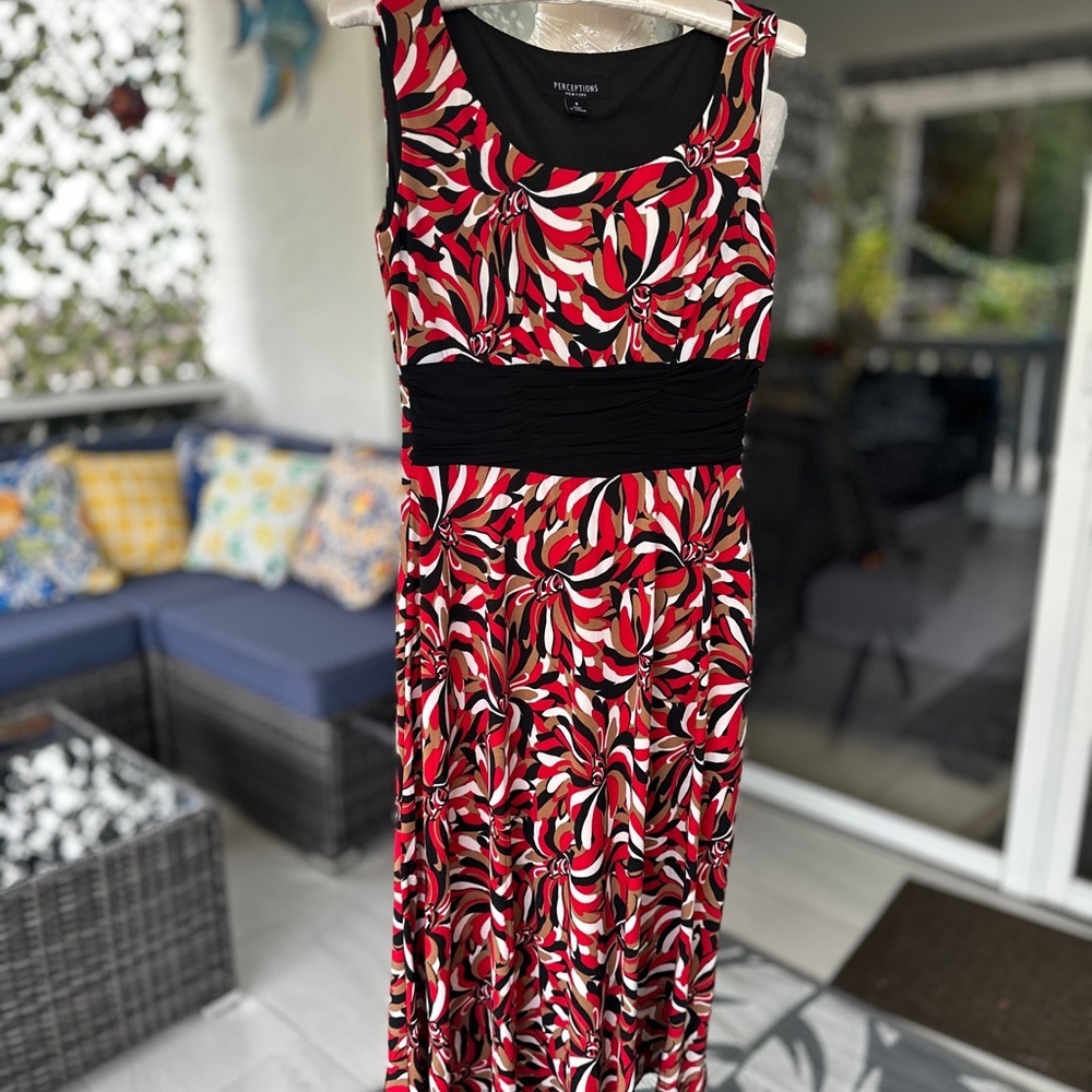 Perceptions Red and White Sleeveless Maxi Sundress